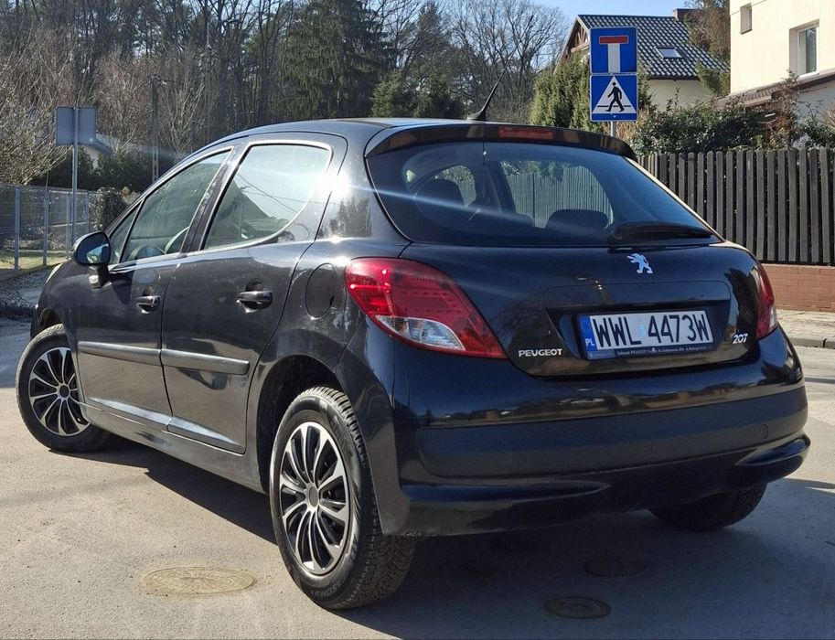 Peugeot 207 1.4b 95Km 160Tyś Przebiegu Zimowe Opony 2KL Zadbany Fv