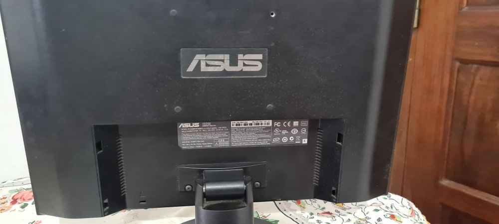 Monitor LCD Asus