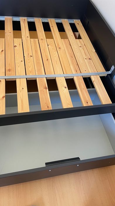 Cama dupla Brimnes