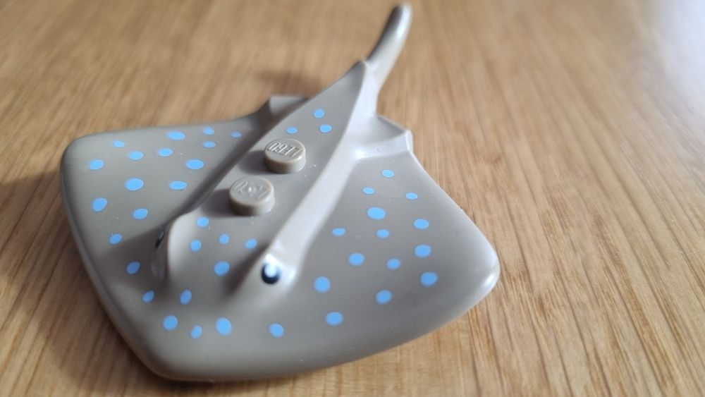 Statek badaczy oceanu LEGO 60266