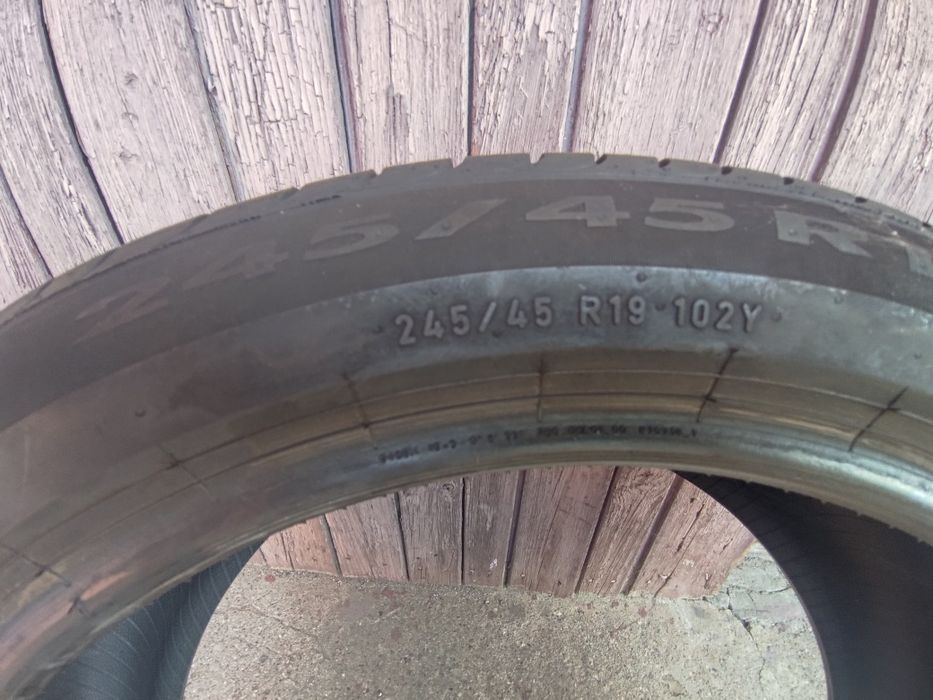 Opony 2 sztuki Pirelli Powergy