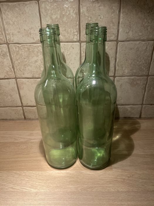Butelki szklane od wina pojemnosc - 750  ml