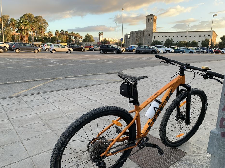 Trek X-Caliber super nova