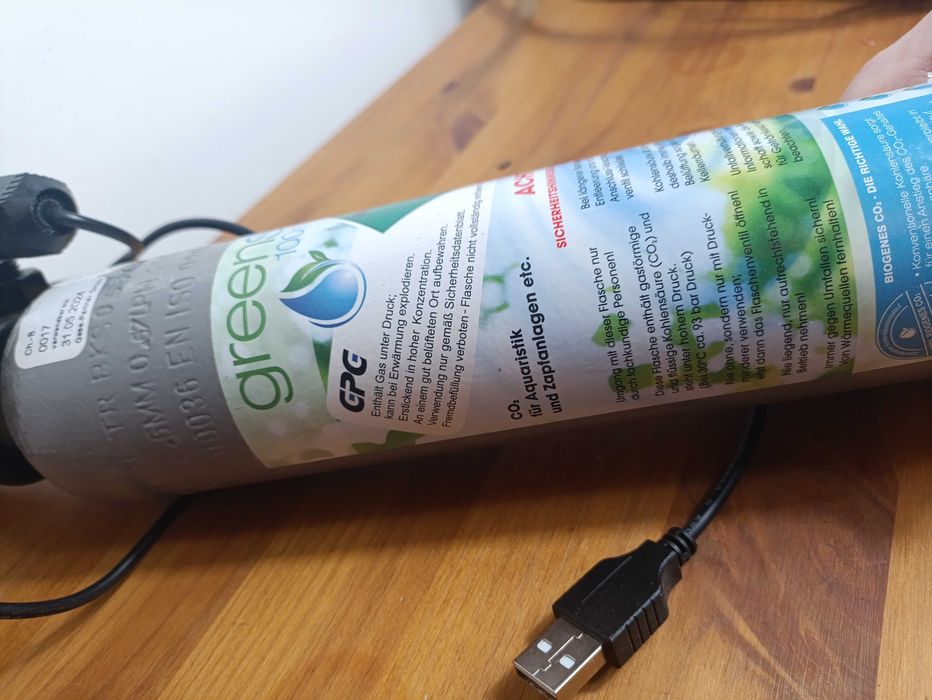 akwariowa butla CO2 z elektozaworem noursun