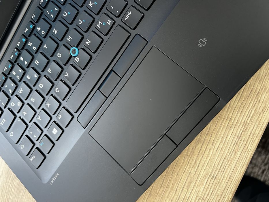 Продам свій ноутбук Ноутбук 14" Dell Latitude 7480 Intel Core i5