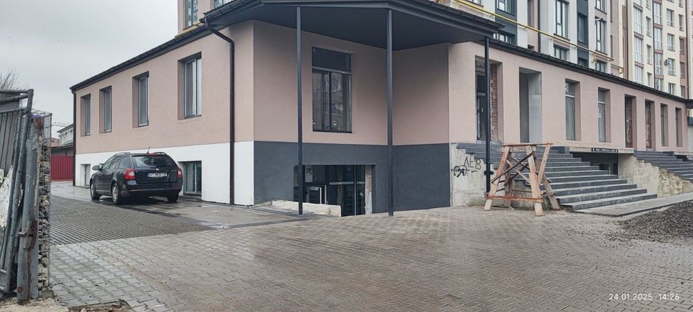 Продаж комерційного приміщення .