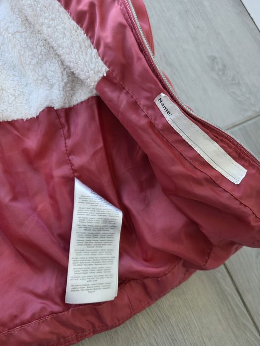 Zimowa puchowa kurtka z kapturem różowa r.128