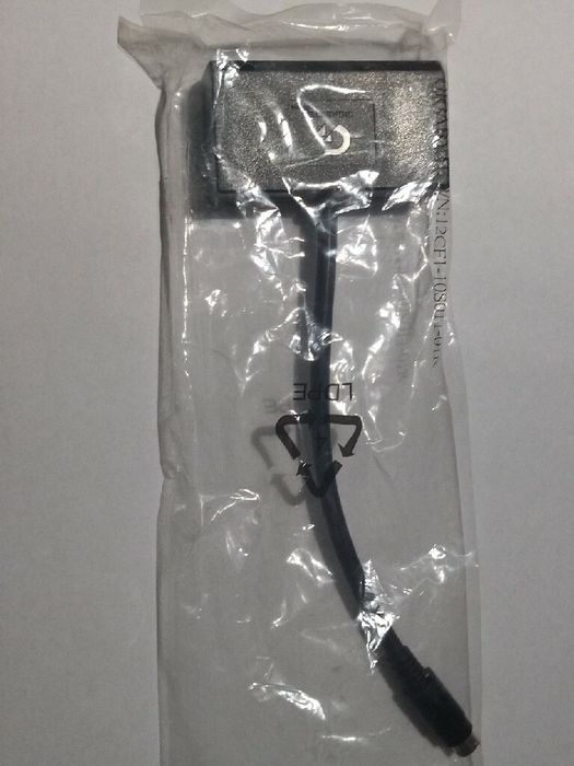 Adapter Gigabyte 12CF1-10S011-01R czarny