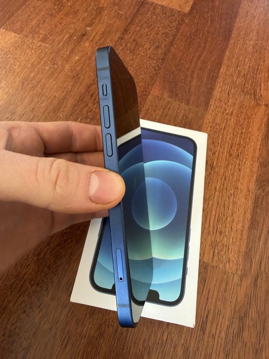 Iphone 12 64 GB blue super stan