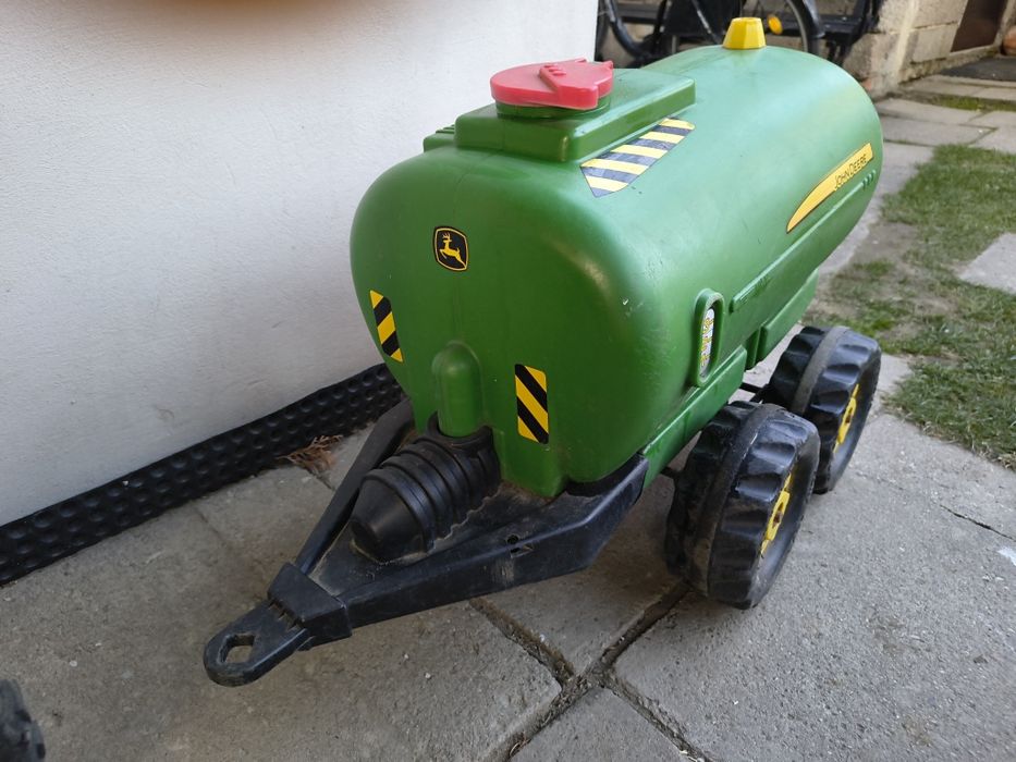 REZERWACJA Przyczepa cysterna ,beczka do traktoru dziecięcego duża  firmy John Deere
