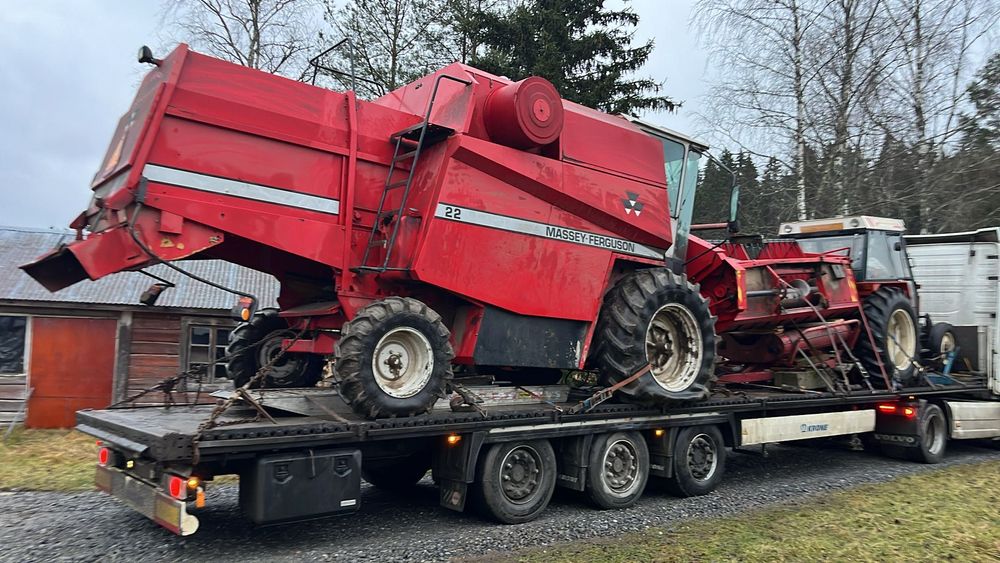 Kombajn Zbożowy Massey Ferguson MF 22 (23) 1995-rok jak Sampo 2045