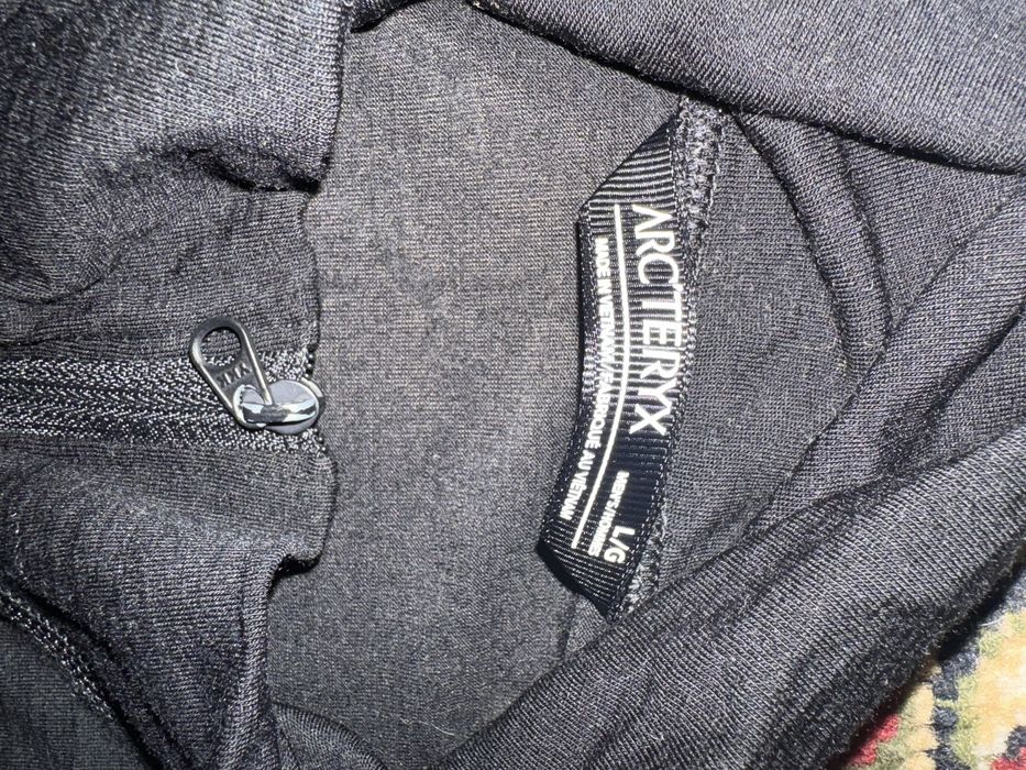 Продаю кофту Arcteryx