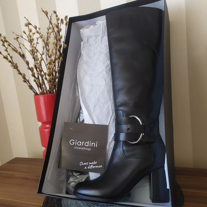 Новые кожаные сапоги Giardini еврозима