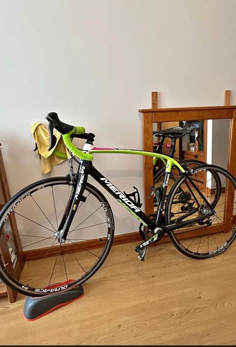 Merida Scultura Carbon (Tam. M/L) — Shimano Ultegra & Rodas Dura-Ace Carbono