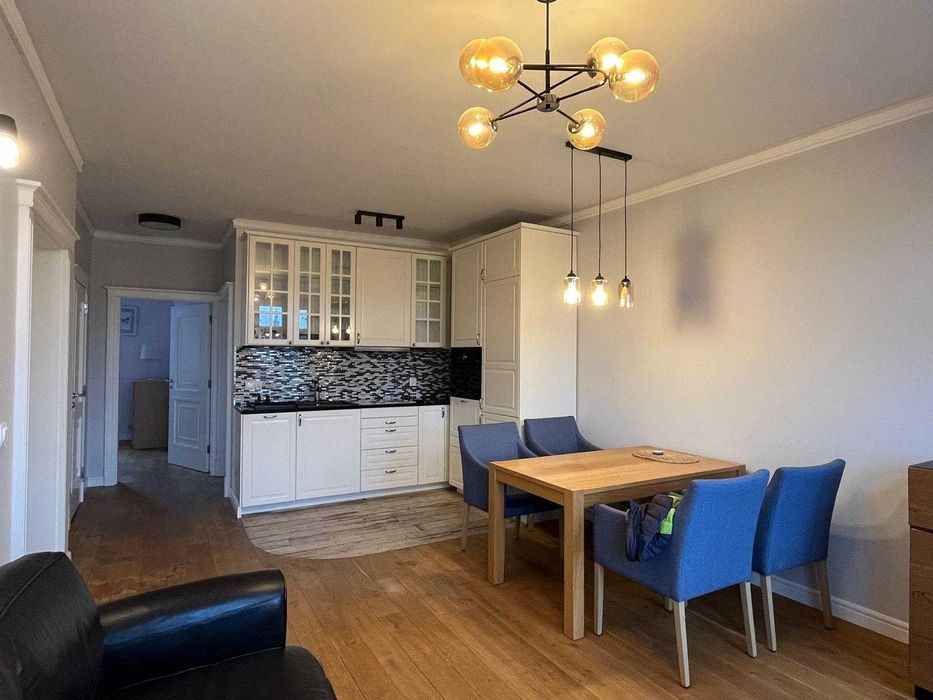 Apartament 75 m²  Wierzbowa, Centrum