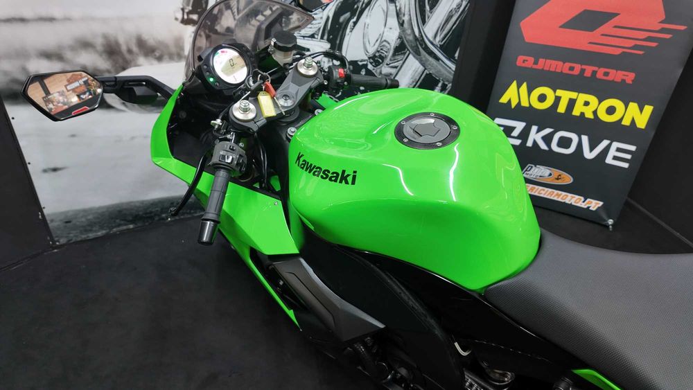 Kawasaki Ninja ZX10-R