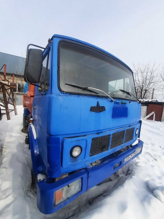 МАЗ-5551 (самоскид).