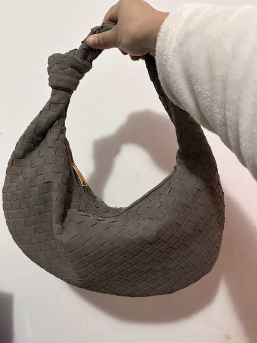 Mala hobo cinzenta