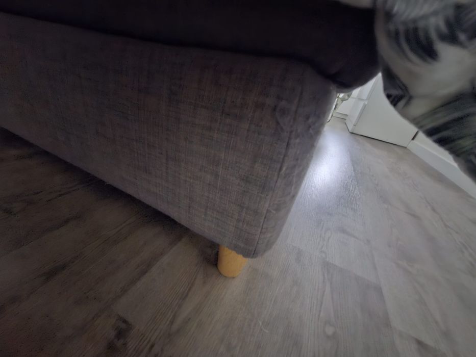 Cama de casal (com colchão higienizado).