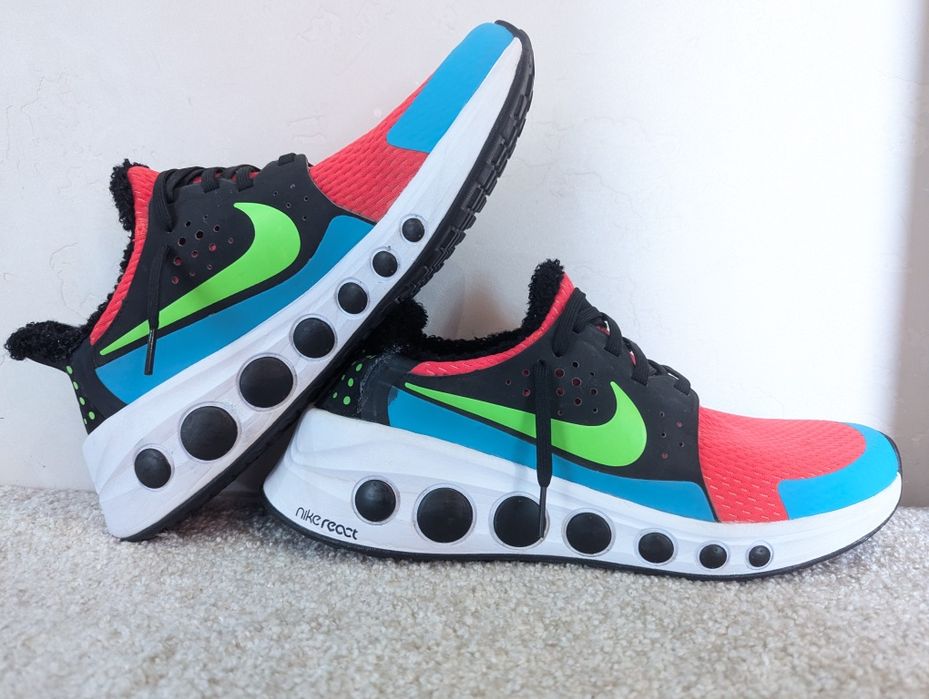 Кроссовки унисекс Nike Cruzrone

Multi CD7307-600