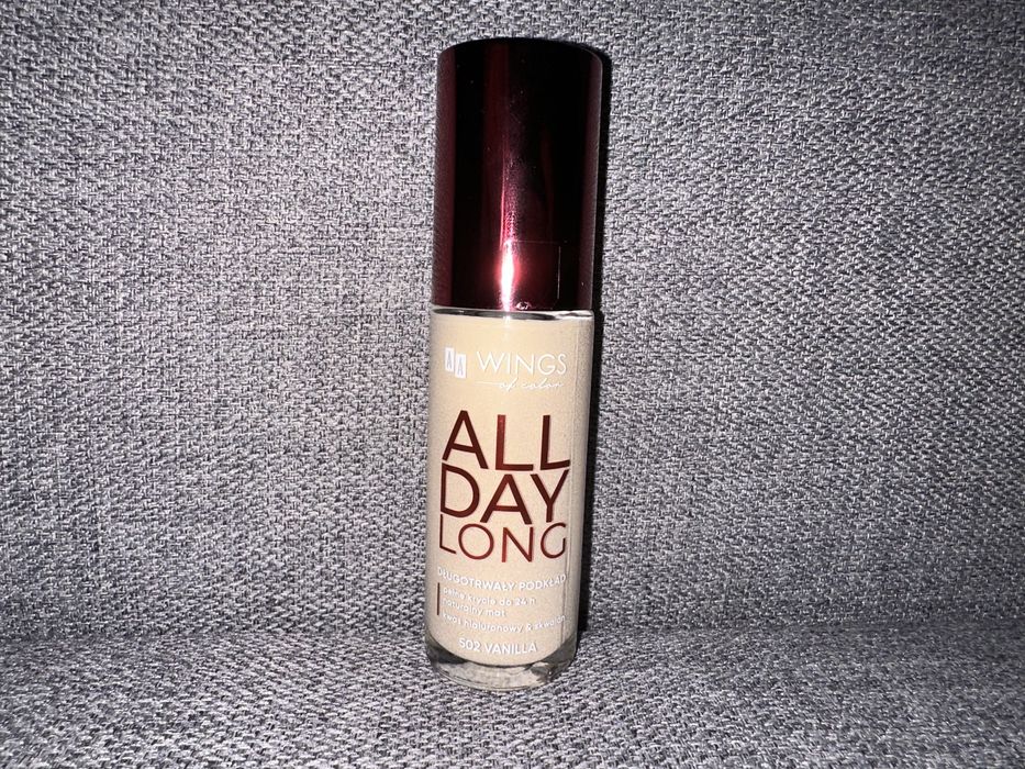 Podkład AA Wings of Color All Day Long 502 Vanilla
