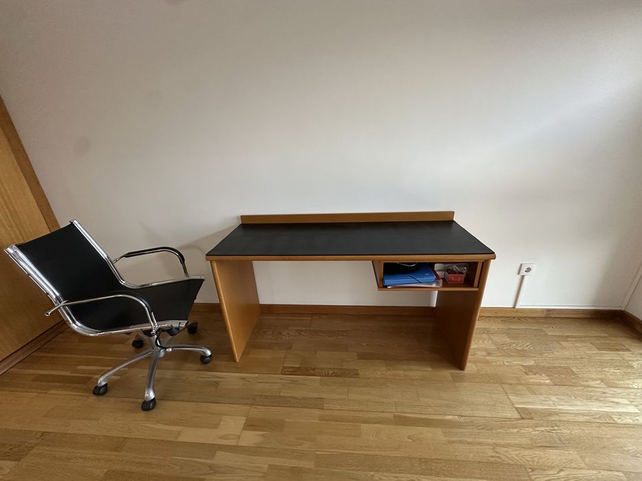 Secretaria / cadeira