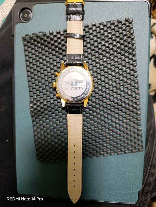 Часы Invicta Состояние новых  одевал 2 раза