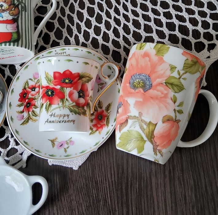 Чайна пара чашка  Royal Doulton Albert Leonardo Worcester