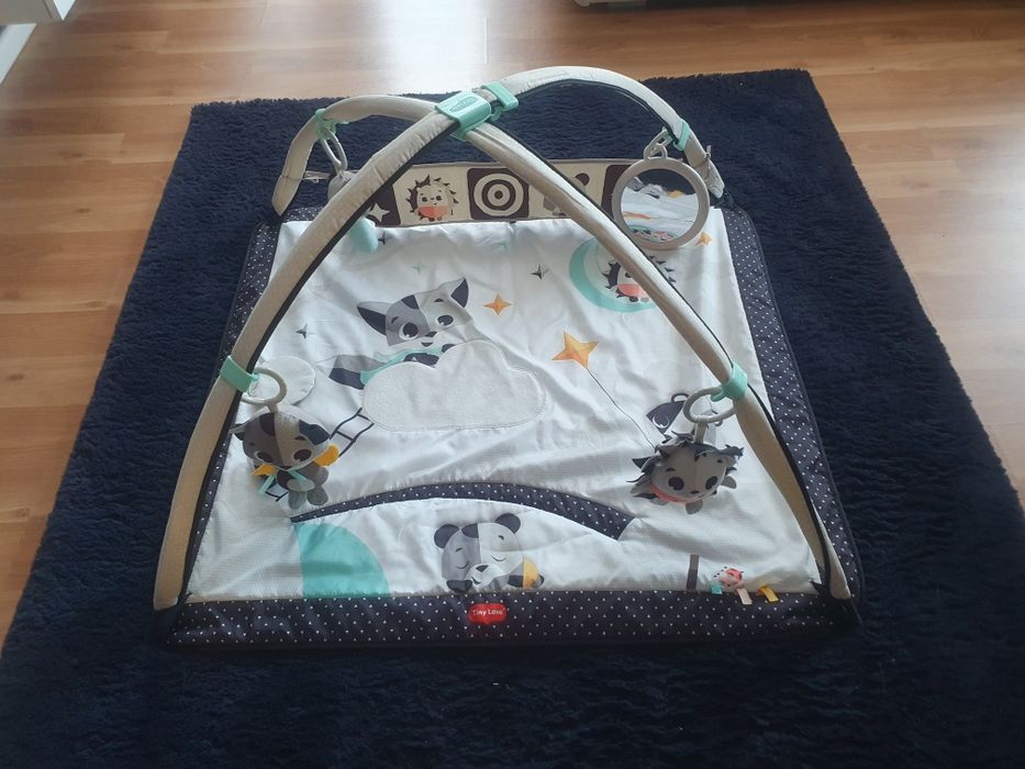 Mata edukacyjna kontrastowa dla niemowląt. Tiny Love