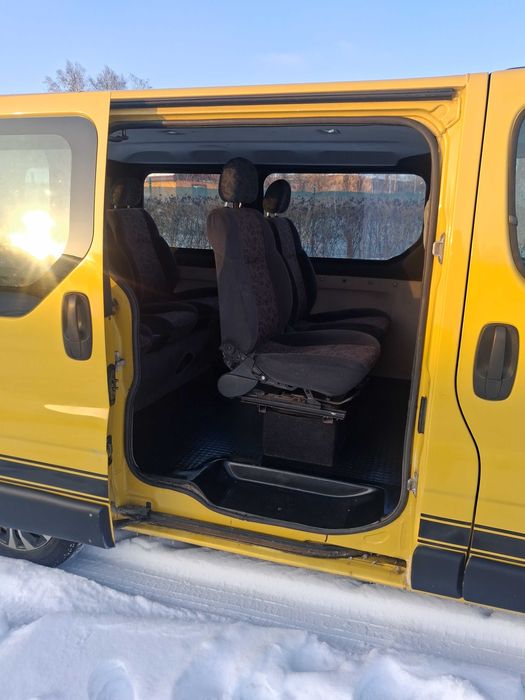 Рено трафік 2006р пасажир