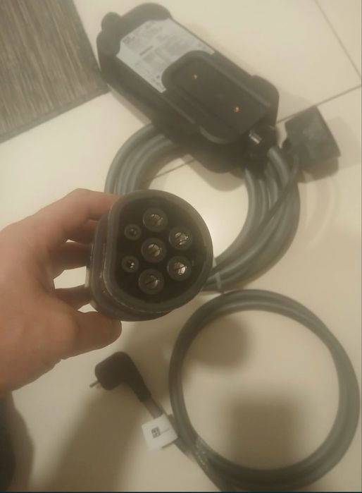 Vendo carregador original bmw flexible fast chatger