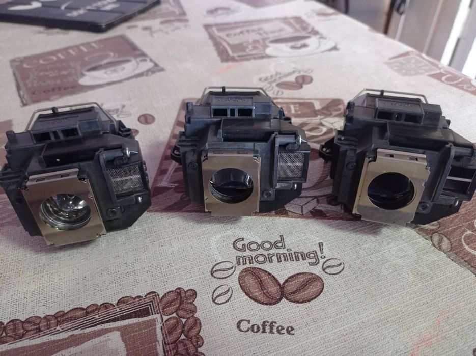 Корпуса ламп проэкторов Epson EPPL 54 б/у