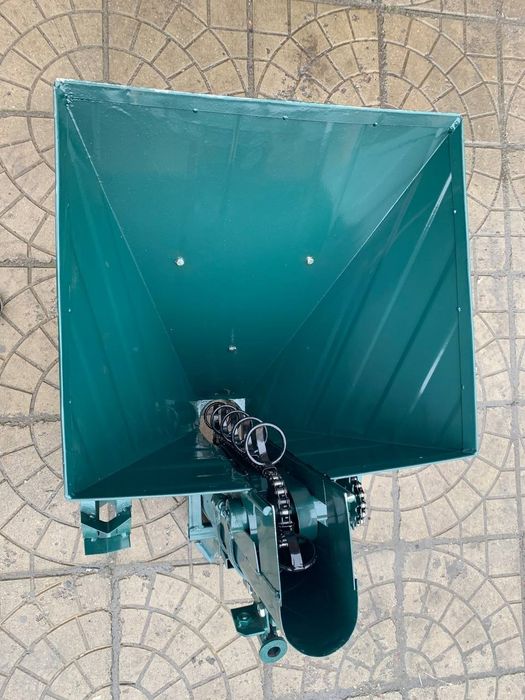 Картофлесажалка для мотоблока