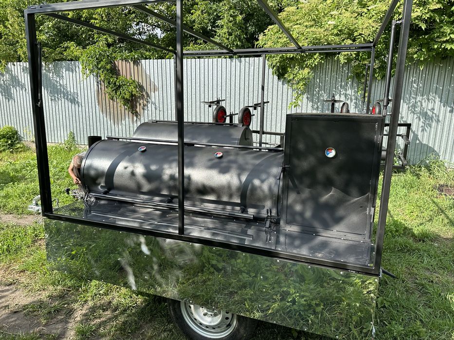 Мангал на колесах Смокер на прицепе Мангальний комплекс Виїздна кухня
