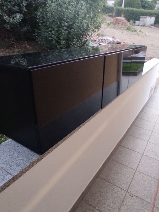 Móvel de apoio televisão sala