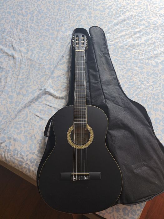 Guitarra Acústica Preta