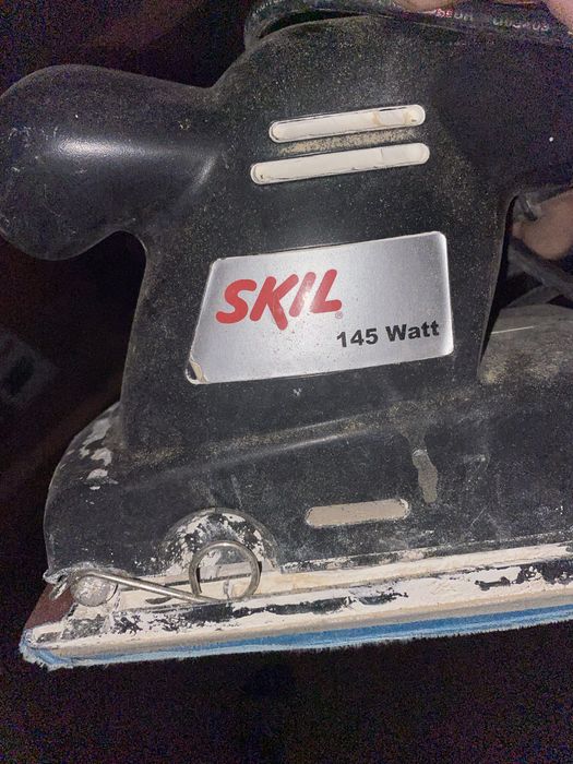 Шліфмашинка skil