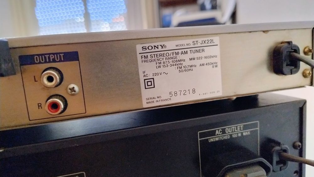 Tuner Sony ST-JX22L
