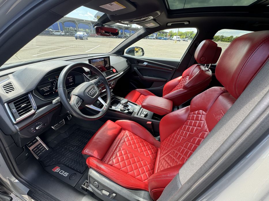 Продам Audi sq 5 2020 пробег 84 тыс км не бита не крашена 3.0 бензин
