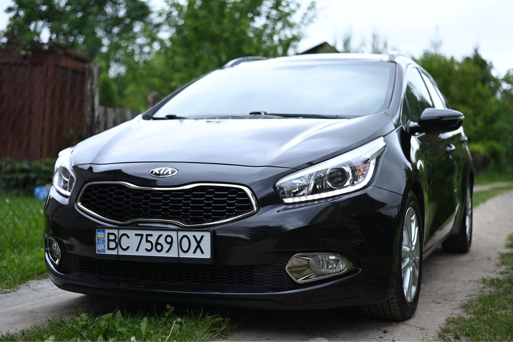 Продам Kia ceed 2016