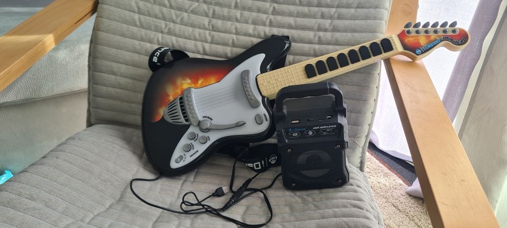 Guitarra eléctrica com amplificador Jam Hero