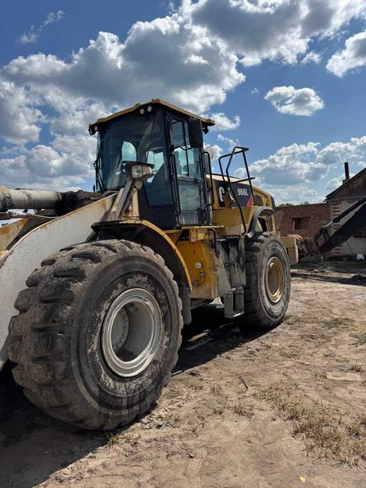 Навантажувач Caterpillar 966L