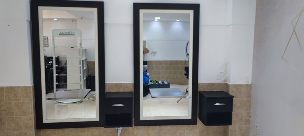 Mobiliário de cabeleireiro usado em bom estado