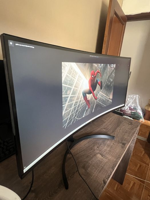 Monitor LG curvo509724480253480963