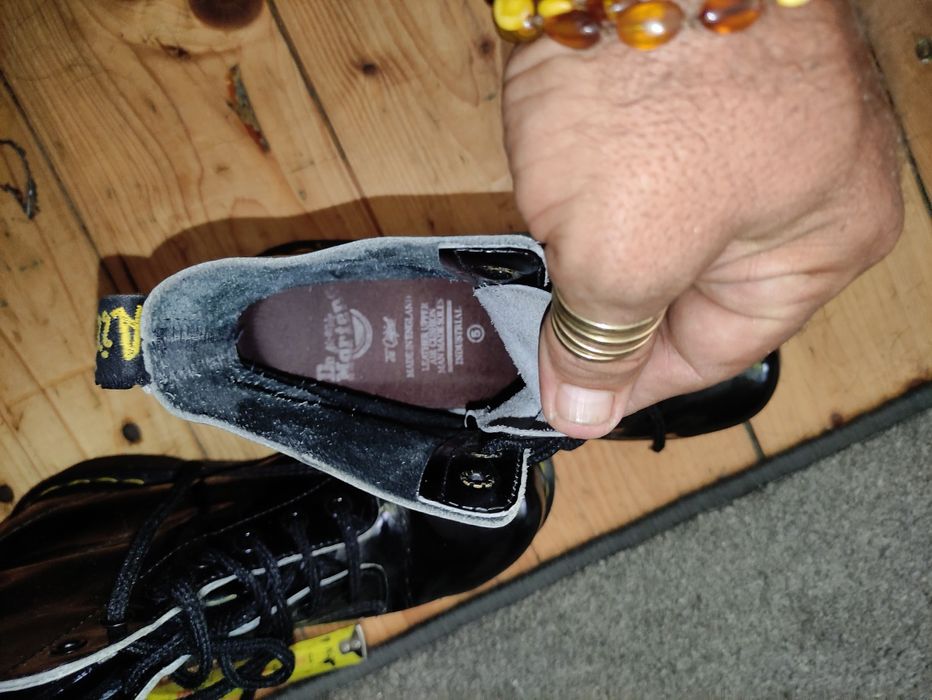 Dr.Martens glany,trapery błyszczące czarne 38