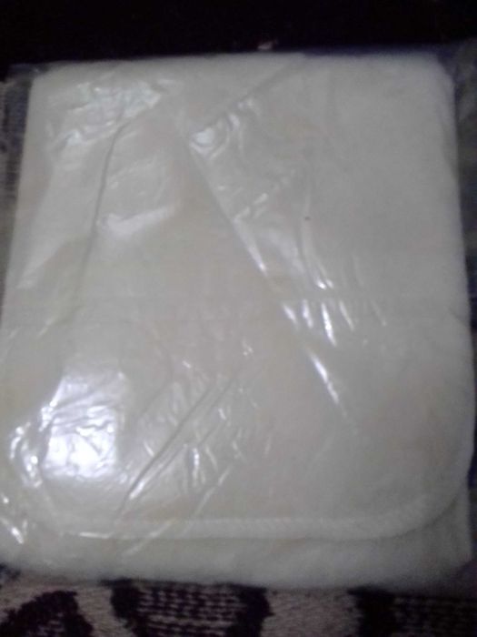 Наколінник з натуральної вовни Bayer