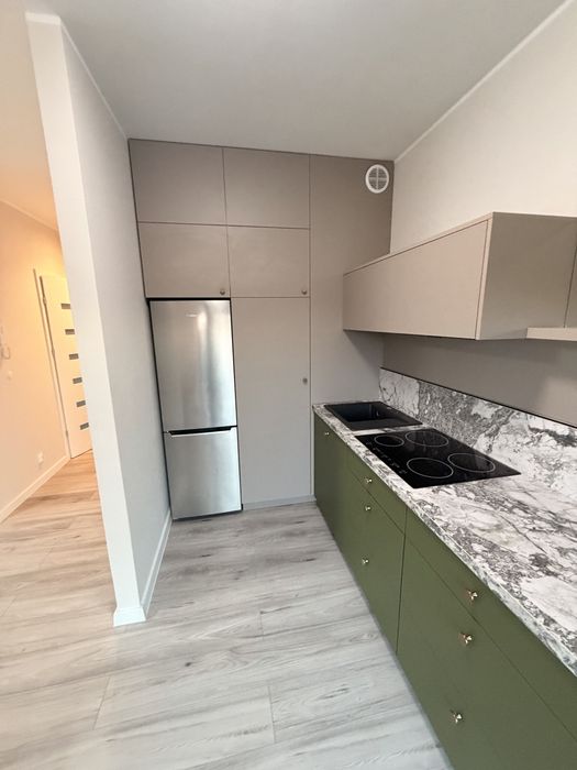 NOWE 3 Pokoje w samym Centrum miasta WINDA Parking, PIWNICA 2 łazienki
