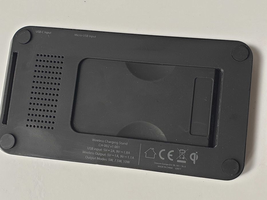 Бездротовий зарядний iPhone Sitecom Wireless  Stand, 10W (CH-002)