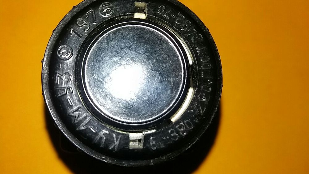 Кнопка пусковая выключатель тумбле