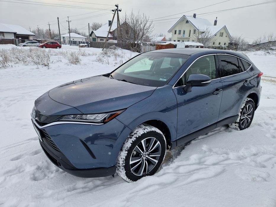 Toyota Venza гібрид 2022рік